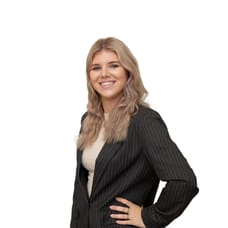 Isa de Jong - Commercieel Medewerker