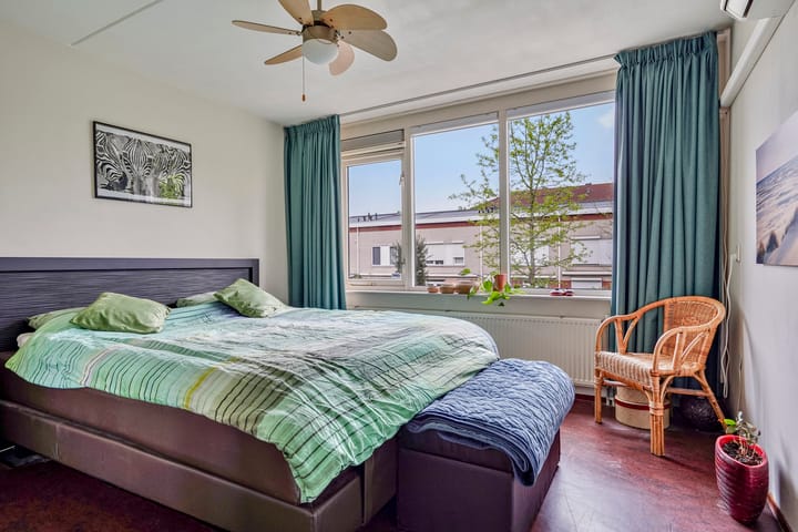 Foto 20 van Schout van der Dussensingel 85