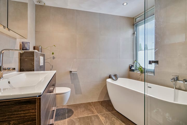 Foto 27 van Schout van der Dussensingel 85