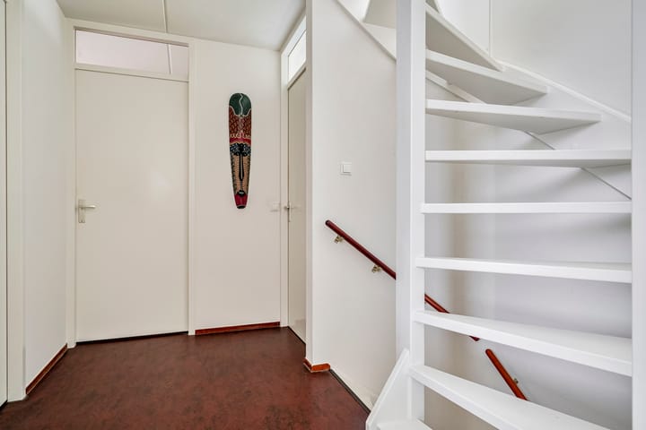 Foto 31 van Schout van der Dussensingel 85