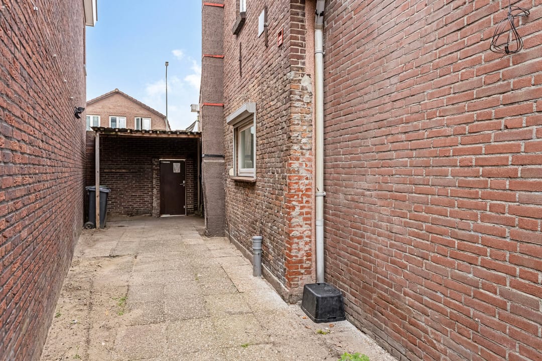 Foto 32 van Berghemseweg 46