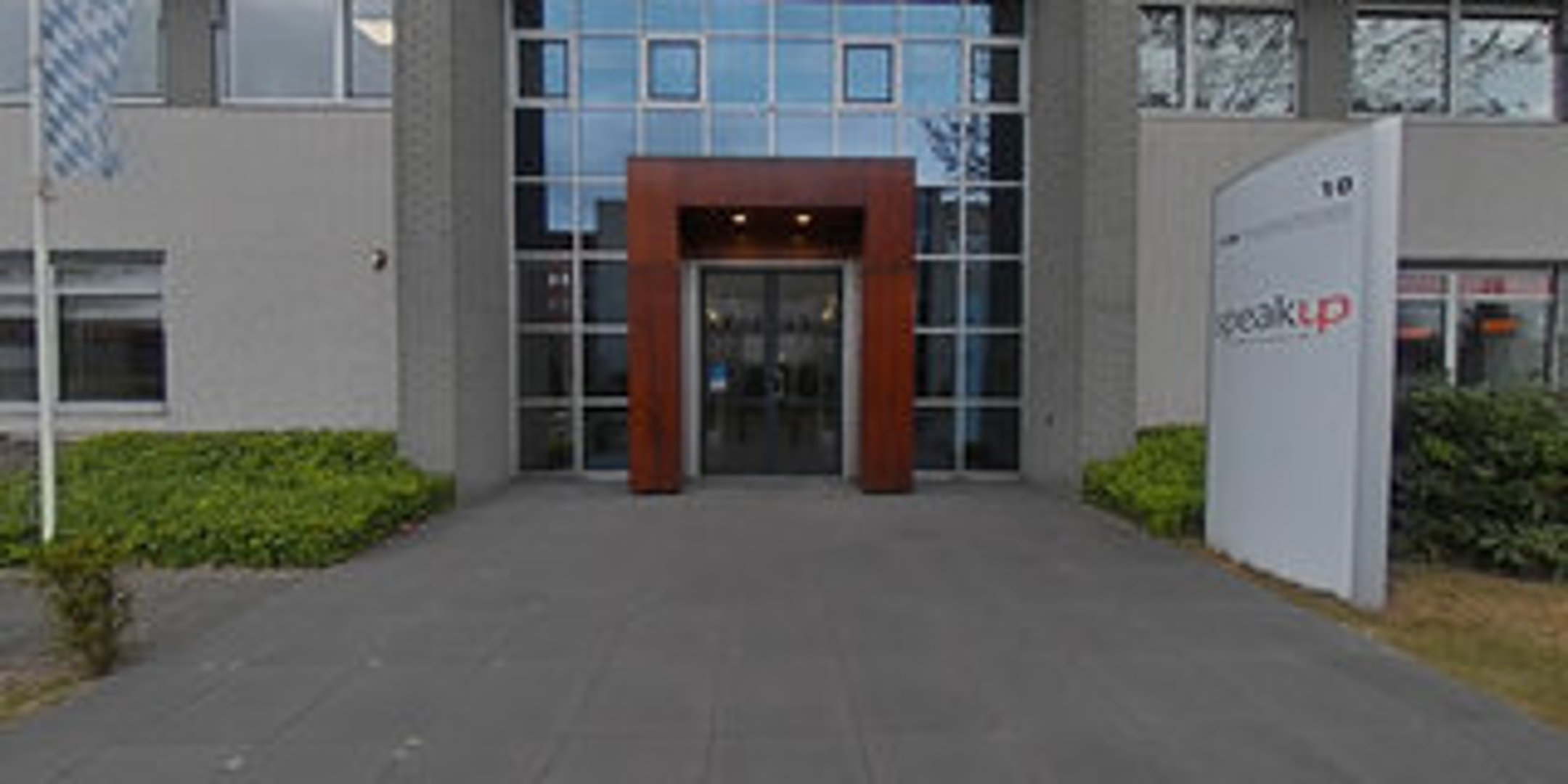 View 360° photos