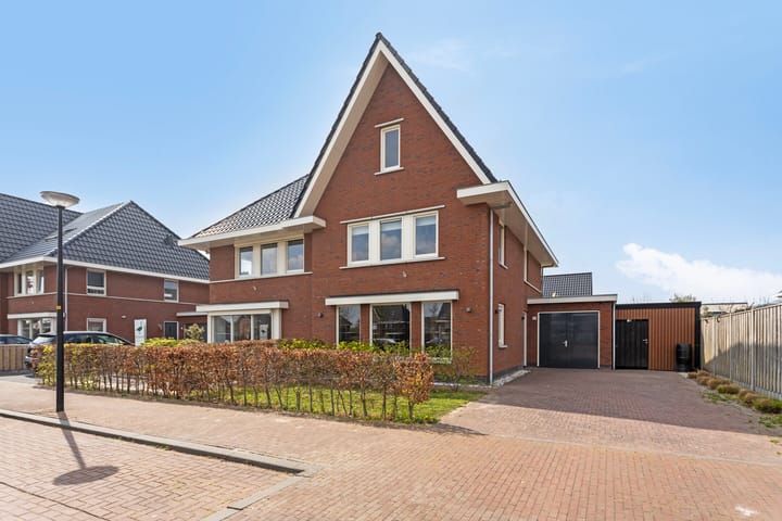 Foto 4 van Klaas Pluisterhof 18