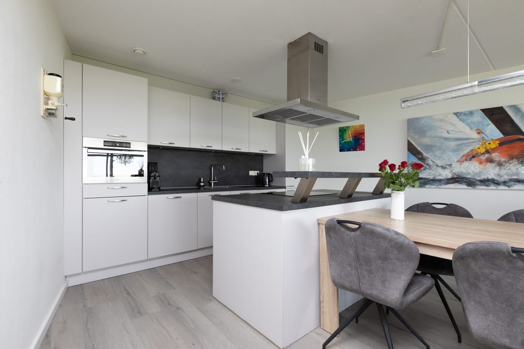 Foto 11 van Apollovlinder 66