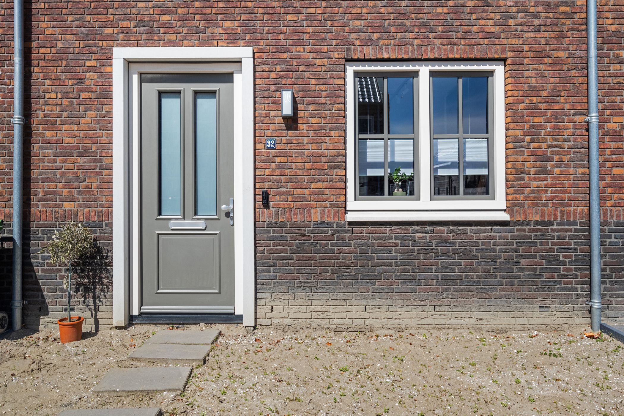 Photo 3 of Buckingham 32