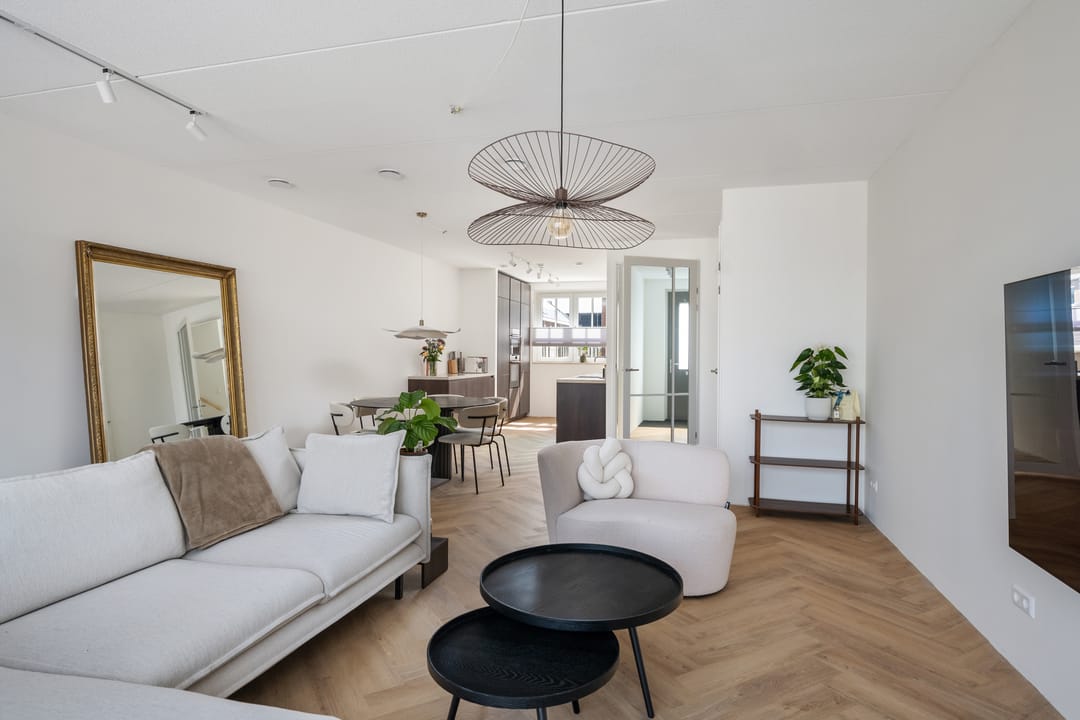 Photo 8 of Buckingham 32