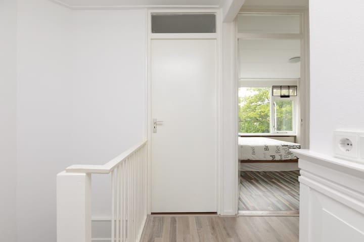 Foto 18 van Willem Santemastraat 17