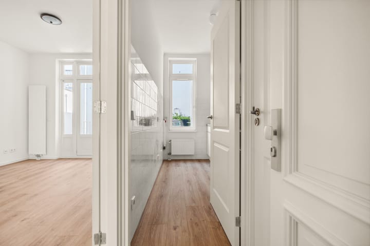 Photo 23 of Eerste Constantijn Huygensstraat 27-3