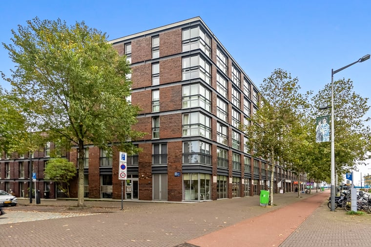 Pieter Oosterhuisstraat 75 main image
