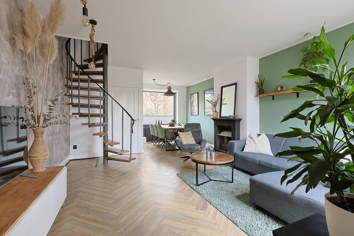 Foto 2 van Van Reedestraat 36