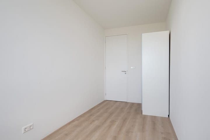 Foto 17 van Maarten Lutherweg 72