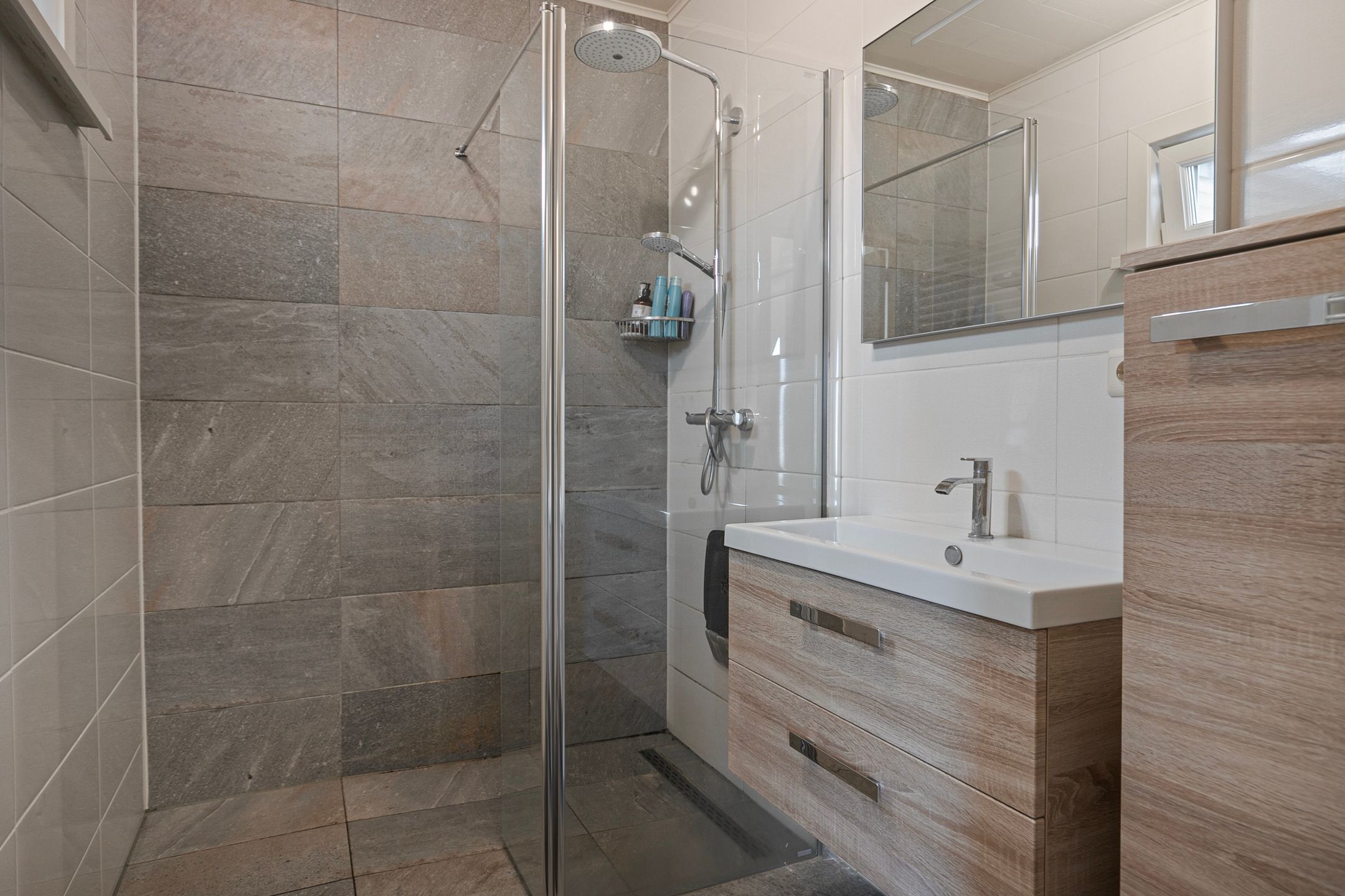 Foto 9 van Jhr. Mr. De Casembrootstraat 2