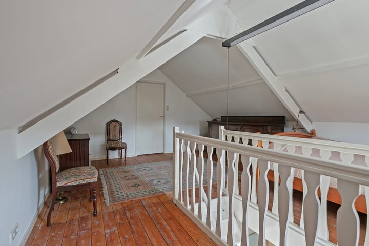 Foto 15 van Jhr. Mr. De Casembrootstraat 2