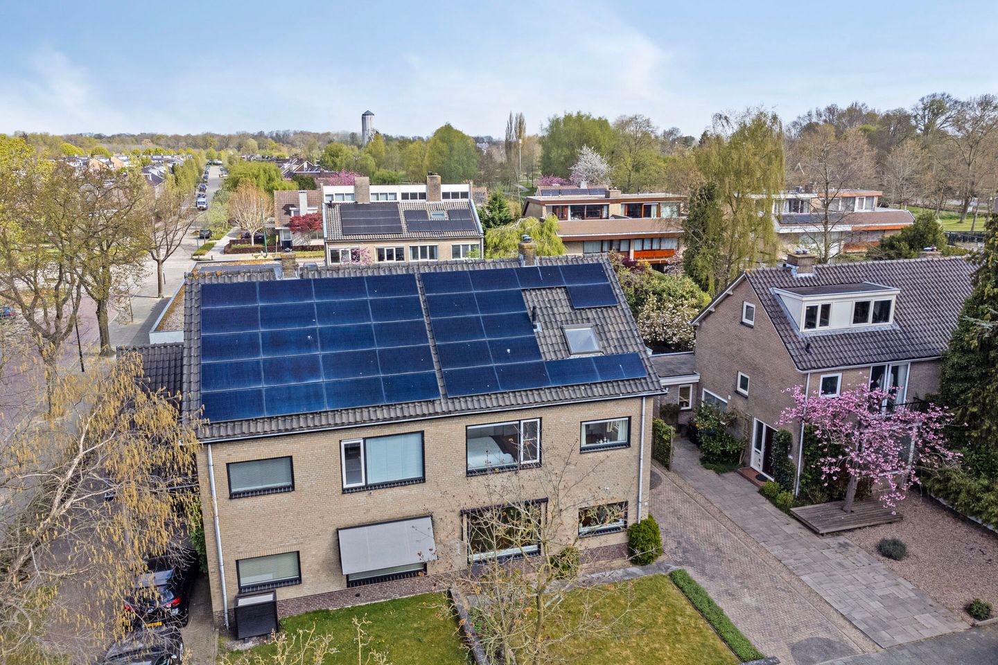 Foto 40 van Niftarlakestraat 14