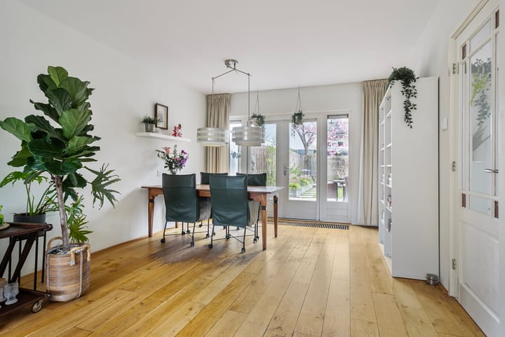 Foto 8 van Niftarlakestraat 14