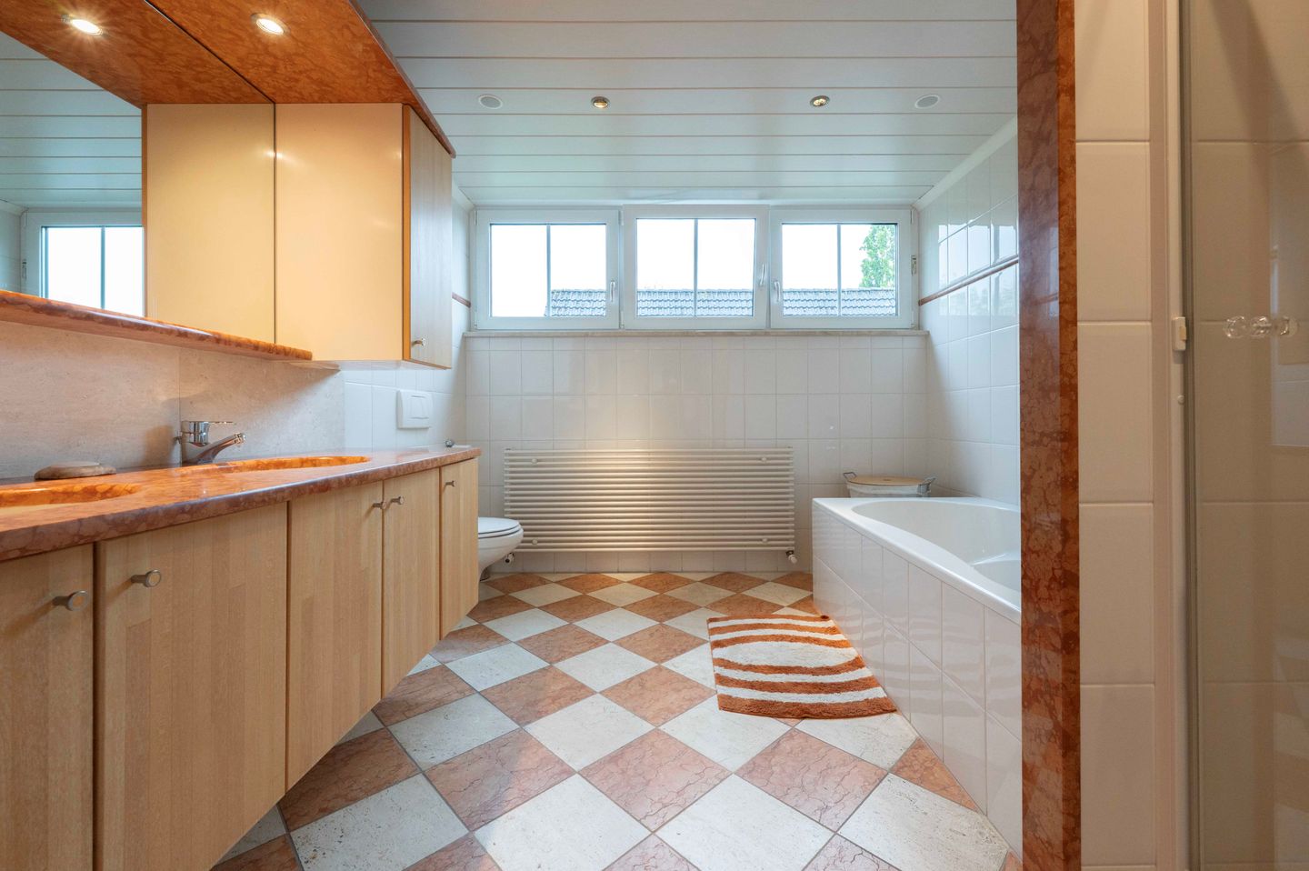 Foto 40 van Gember 7