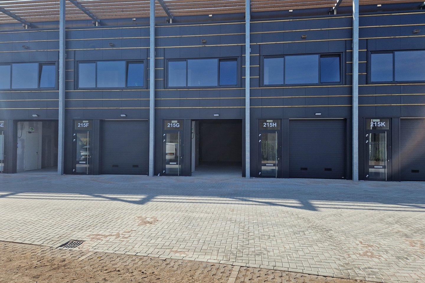 View photo 3 of Hogeweyselaan 215-G