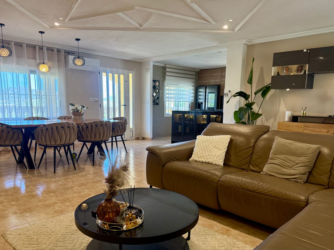 Foto 2 van Camino Almistech 21