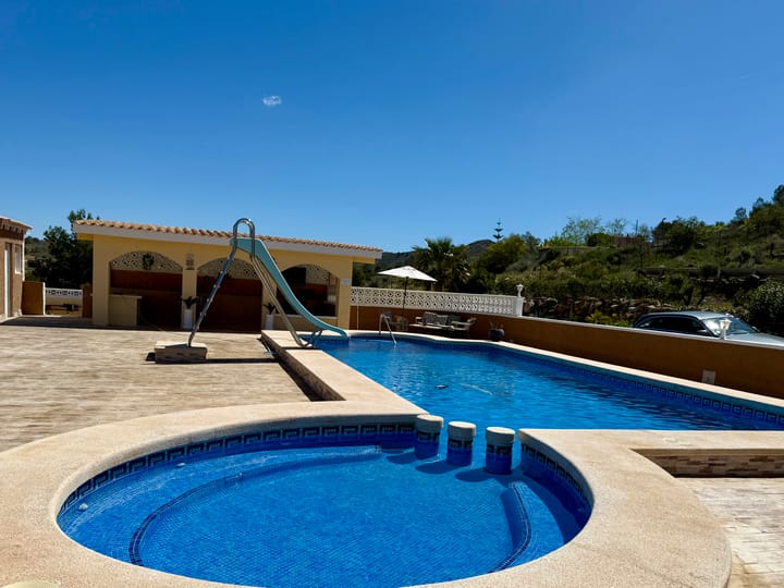 Foto 86 van Camino Almistech 21