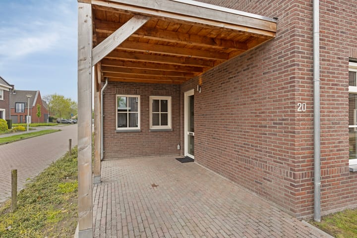 Foto 5 van Esdoornstraat 20