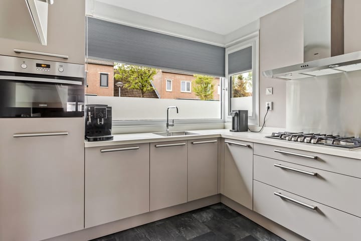 Foto 12 van Cliviastraat 5