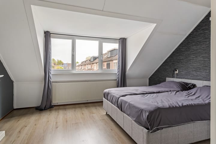 Foto 16 van Cliviastraat 5