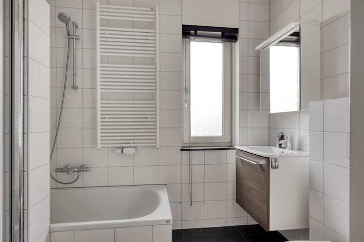 Foto 27 van Esdoornstraat 20