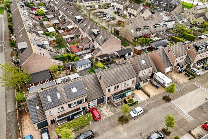 Foto 31 van Cliviastraat 5