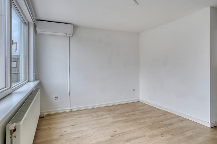 Foto 10 van Hooghuisstraat 33-B