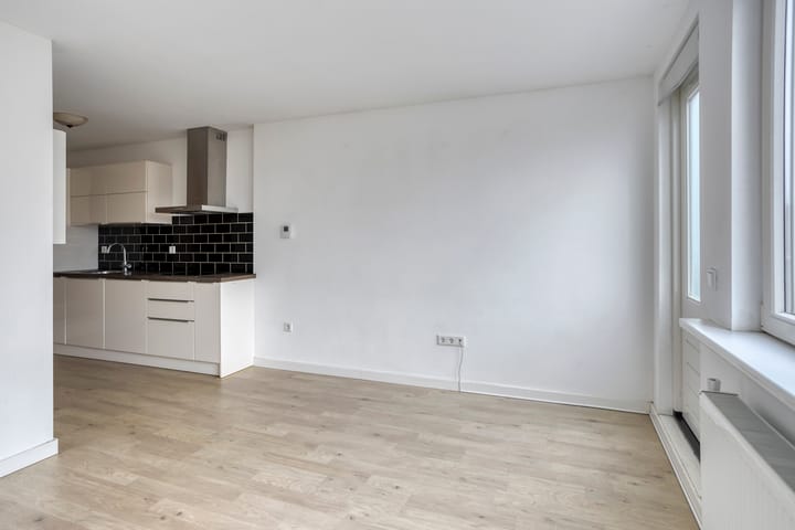 Foto 11 van Hooghuisstraat 33-B