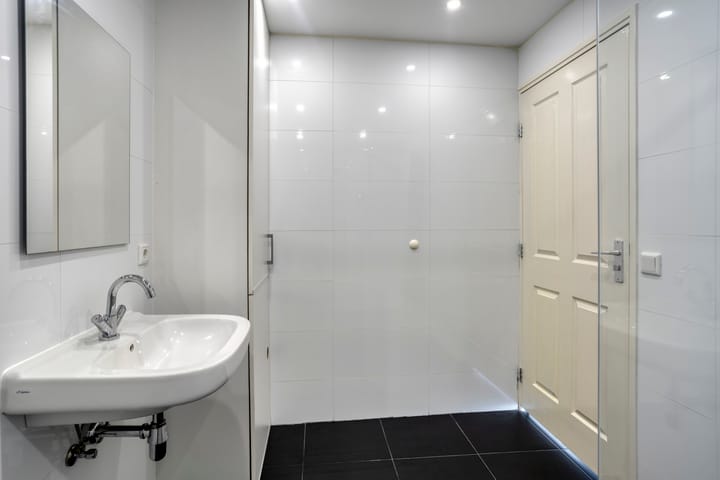 Foto 14 van Hooghuisstraat 33-B