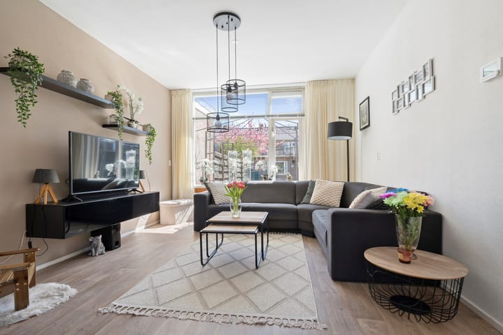 Foto 7 van Adam Schuurmanstraat 30