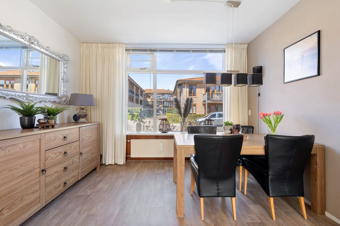 Photo 11 of Adam Schuurmanstraat 30