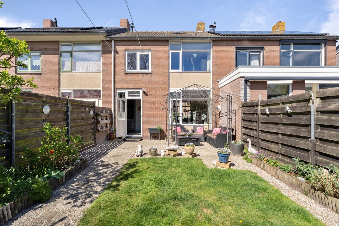 Photo 17 of Adam Schuurmanstraat 30