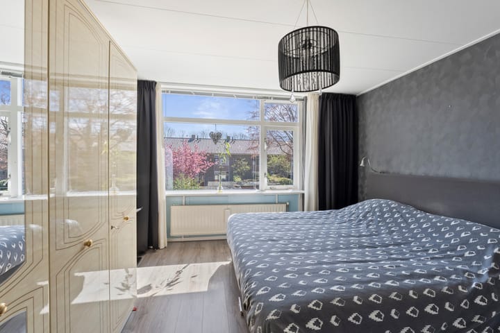 Foto 30 van Adam Schuurmanstraat 30