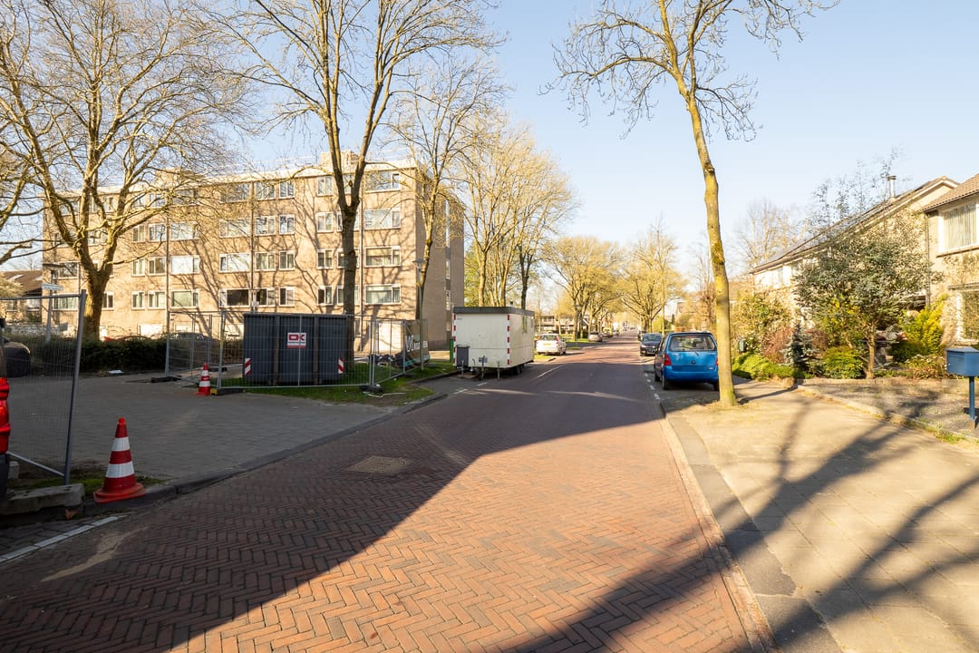 Foto 26 van J.J. van Deinselaan 314