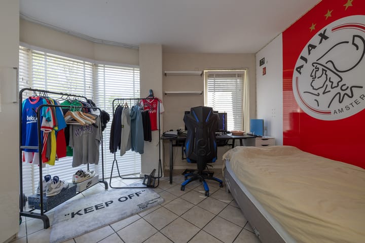 Foto 20 van Louis Chrispijnstraat 13