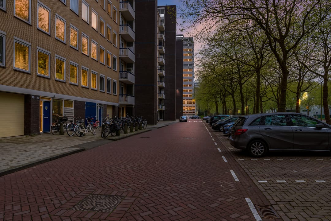 Foto 17 van Van Nijenrodeweg 137