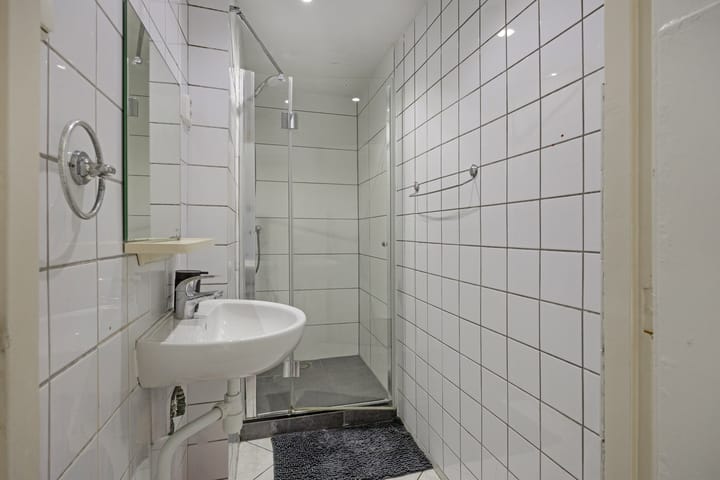 Photo 11 of Joris van der Haagenstraat 42