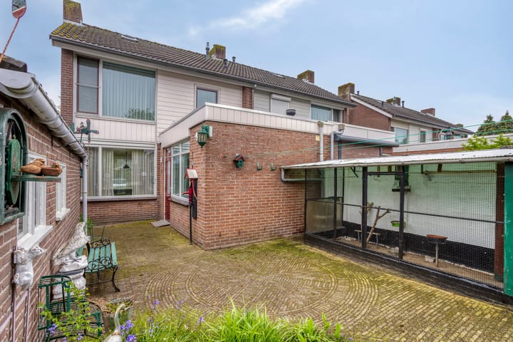 Foto 4 van Gazellestraat 1