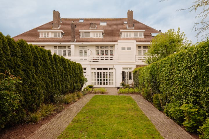 Foto 1 van Van Zuylen van Nijeveltstraat 60