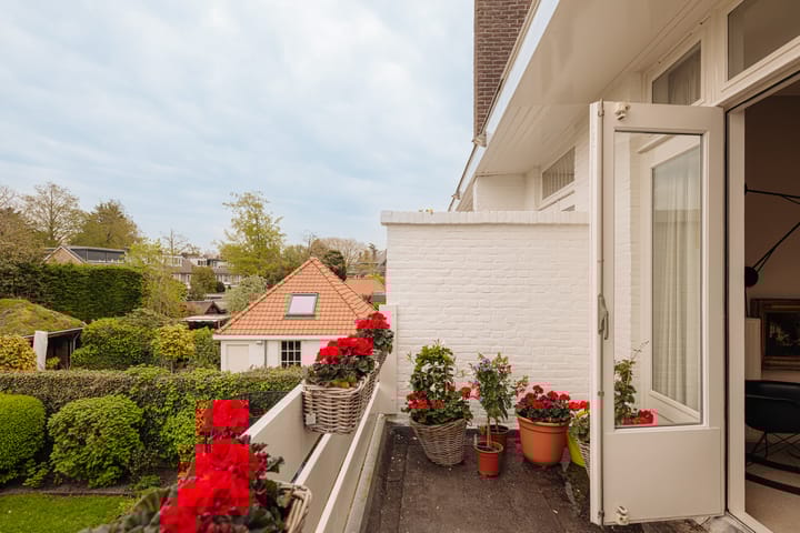 Foto 26 van Van Zuylen van Nijeveltstraat 60