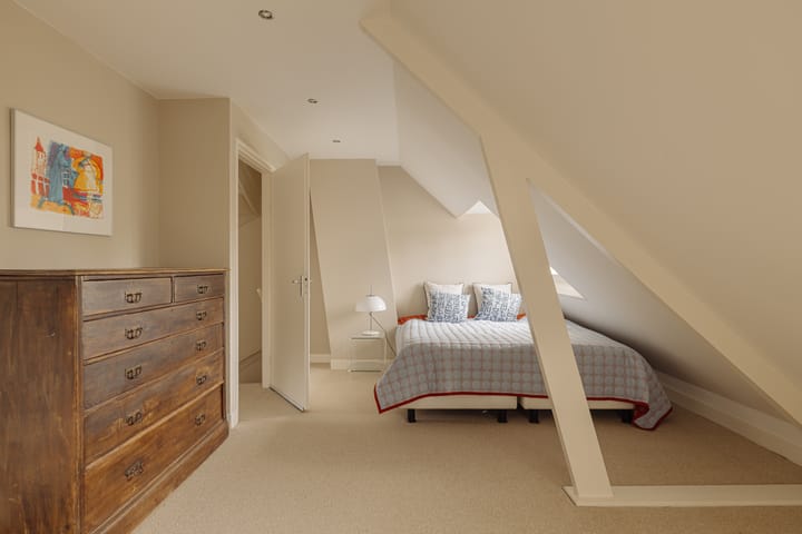 Foto 34 van Van Zuylen van Nijeveltstraat 60