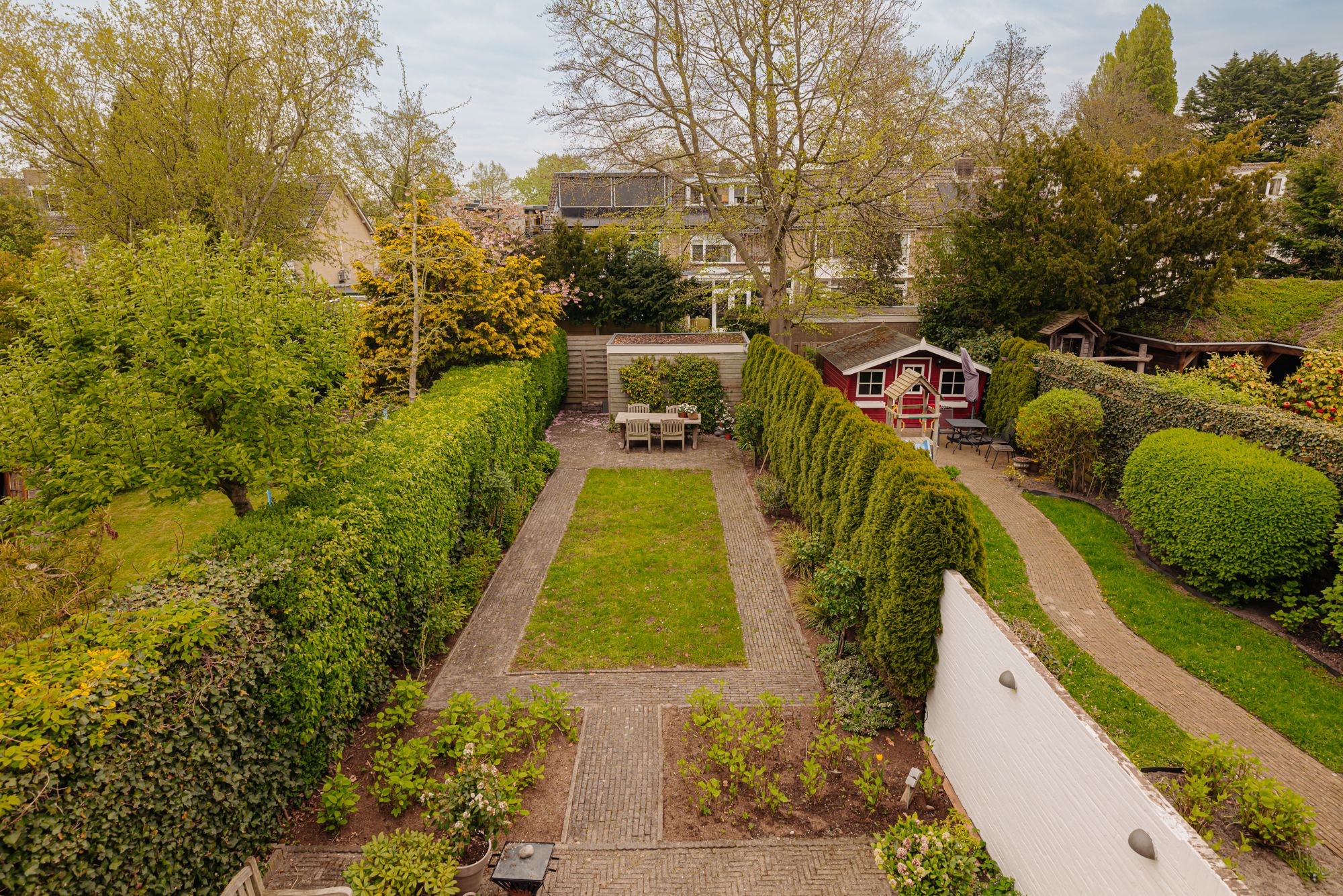 Foto 42 van Van Zuylen van Nijeveltstraat 60