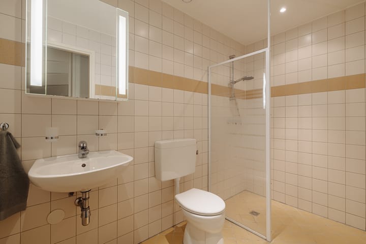 Foto 33 van Van Zuylen van Nijeveltstraat 60