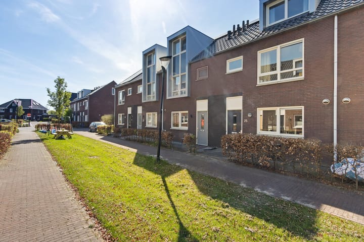 Foto 9 van Lakensnijdersgilde 25