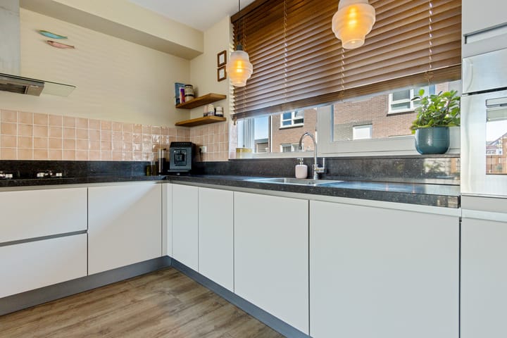 Foto 17 van Lakensnijdersgilde 25