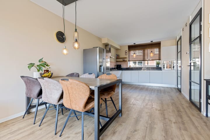 Foto 23 van Lakensnijdersgilde 25