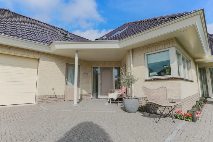 Foto 11 van Wijzend 44