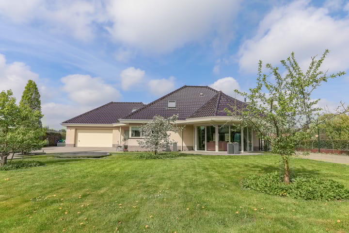 Foto 2 van Wijzend 44